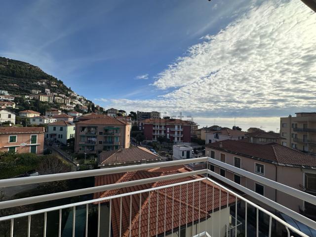 Attico in vendita a Borgio, Borgio Verezzi