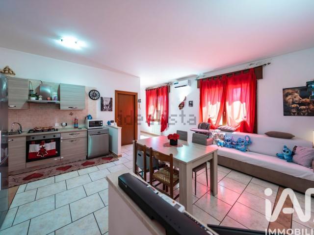 Appartamento in vendita a Frassinelle Polesine, Rovigo