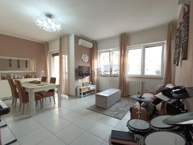 Appartamento in vendita a Puglia, Lecce
