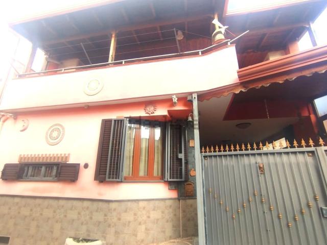 Appartamento in vendita a Portici, Campania