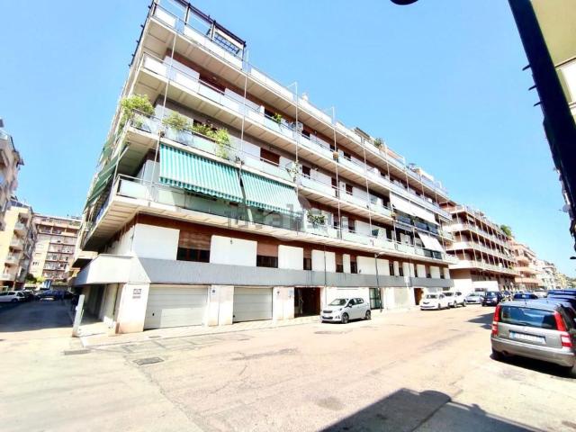 Appartamento in vendita a Pescara, Abruzzo