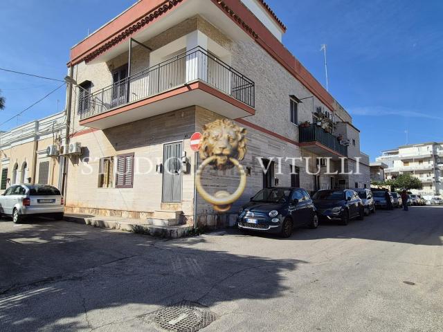 Appartamento in vendita a Municipio 1, Puglia