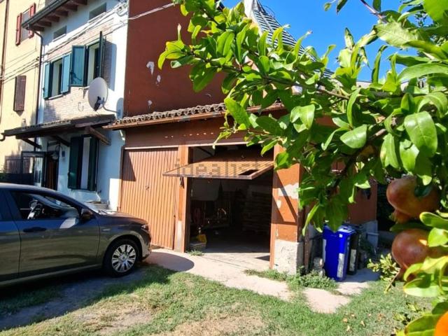 Appartamento in vendita a Ponte Taro, Noceto