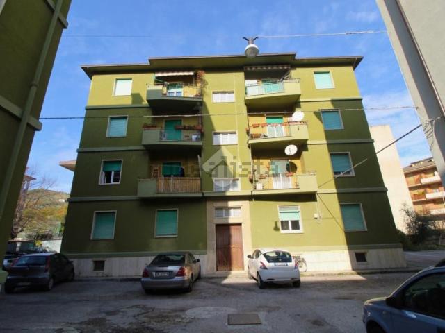 Appartamento in vendita a Borgo Solestà, Marche