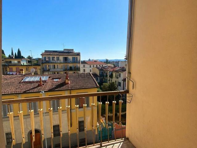 Appartamento in vendita a Quartiere 2, Firenze
