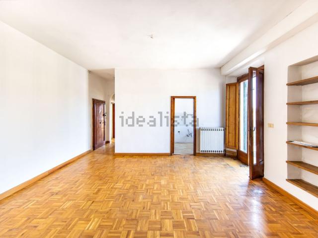 Appartamento in vendita a Uzzano E Castello, Pistoia