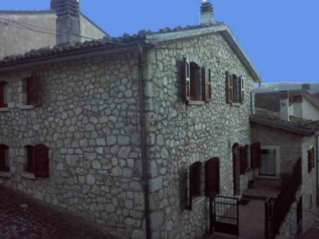 Appartamento in vendita a Rocca Di Mezzo, Abruzzo