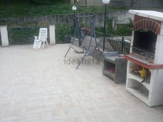 Appartamento in vendita a Val Polcevera, Serra Riccò
