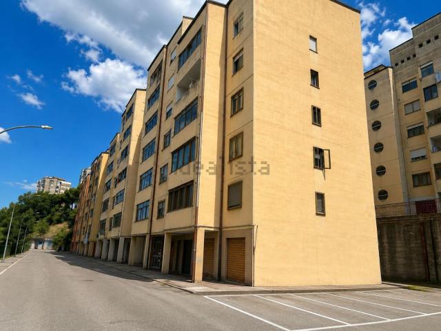 Appartamento in vendita a Gallitello, Potenza