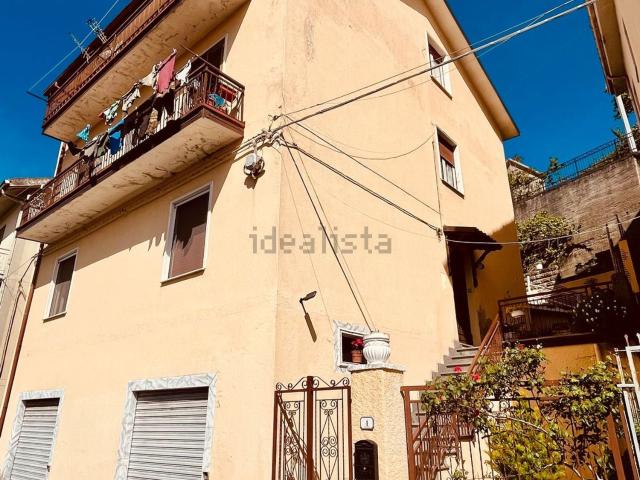 Appartamento in vendita a Aritzo, Sardigna/Sardegna