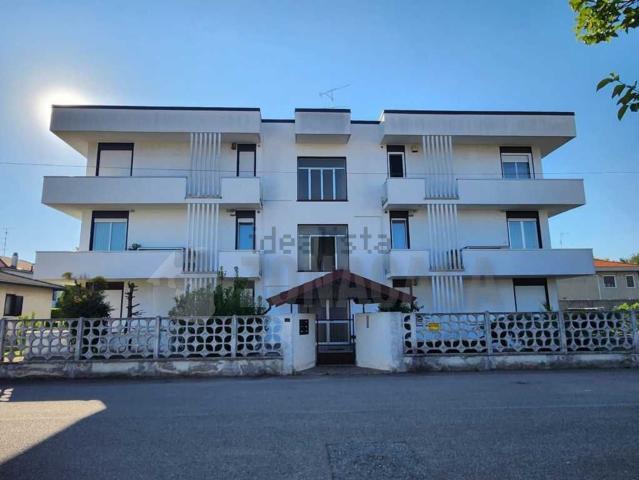 Appartamento in vendita a Samarate, Lombardia