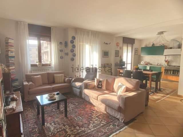 Appartamento in vendita a Cameri, Novara