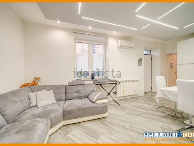 Appartamento in vendita a Carnago, Lombardia