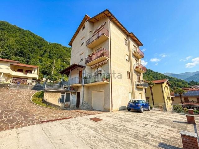Appartamento in vendita a Airuno, Lecco