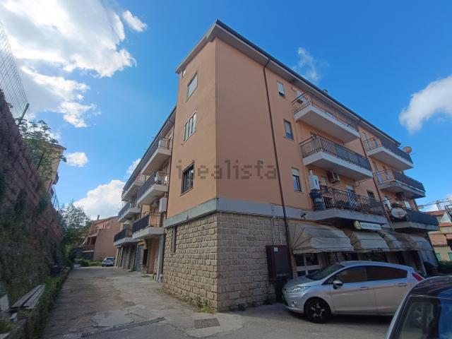 Appartamento in vendita a Tempio Pausania, Sassari