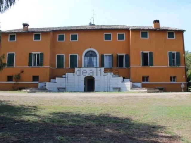 Appartamento in vendita a Forlì, Forlì-Cesena