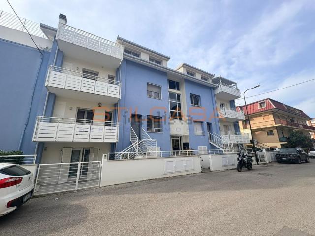 Appartamento in vendita a Marche, Pesaro E Urbino