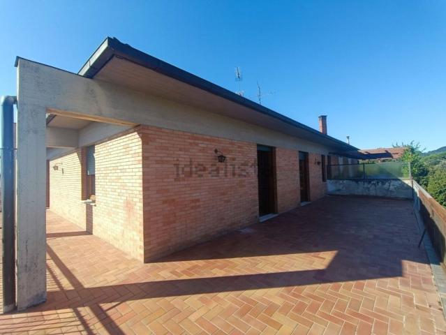 Attico in vendita a Chiusi Scalo, Chiusi Città