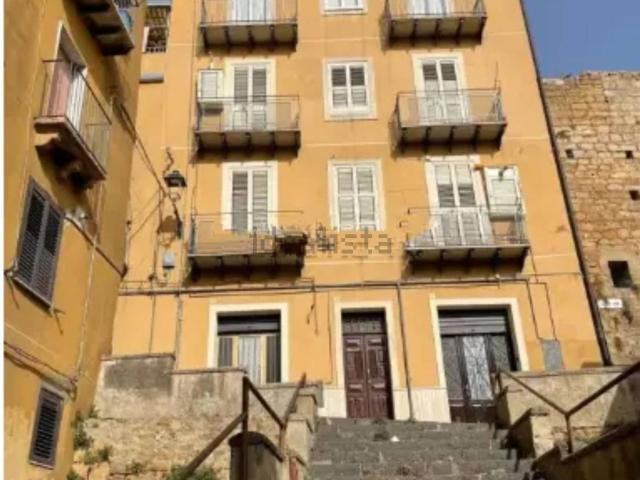 Appartamento in vendita a Monte, Piazza