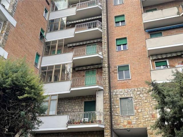 Appartamento in vendita a Sant'Erminio, Cenerente