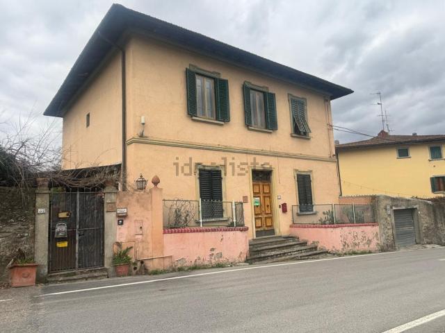 Appartamento in vendita a Unione di Comuni Valdarno e Valdisieve, Rufina