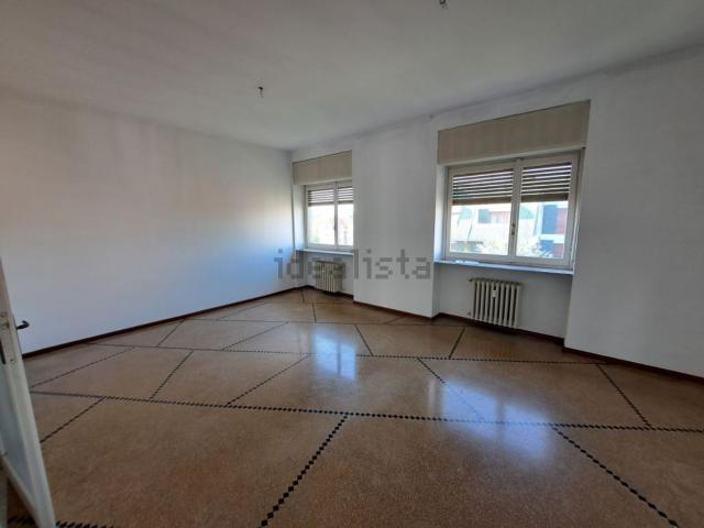 Appartamento in vendita a Porta Torino, Vercelli
