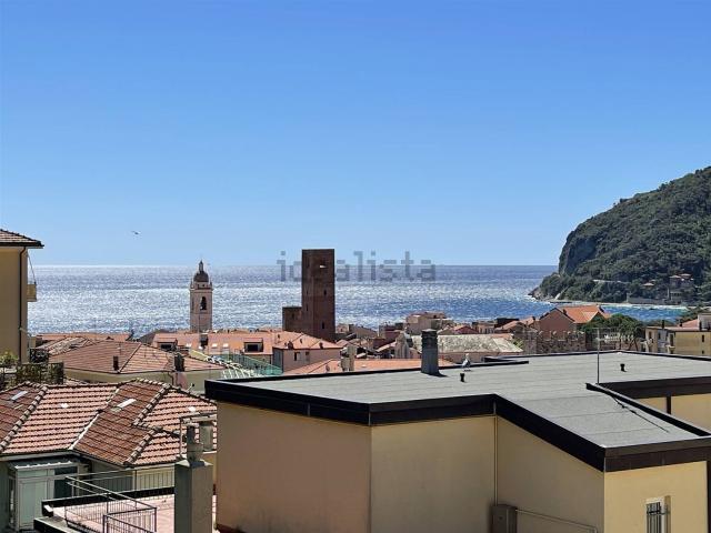 Appartamento in vendita a Noli, Liguria