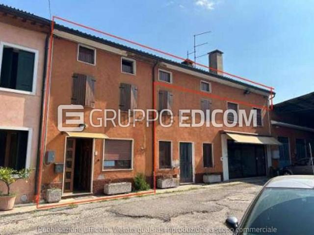 Appartamento in vendita a Vestenanova, Veneto