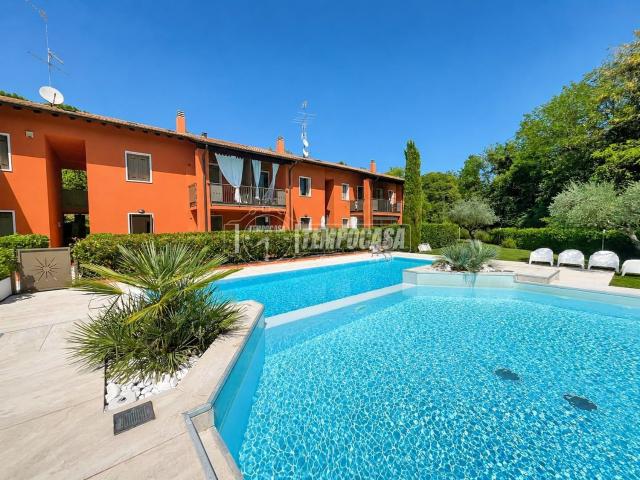 Appartamento in vendita a Peschiera Del Garda, Veneto