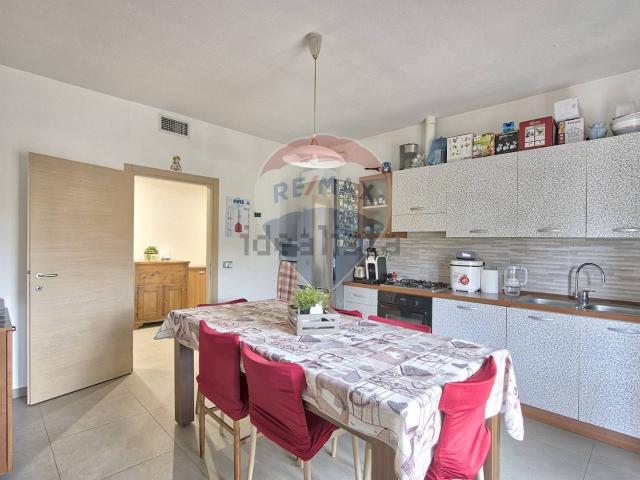 Appartamento in vendita a Loro Ciuffenna, Toscana