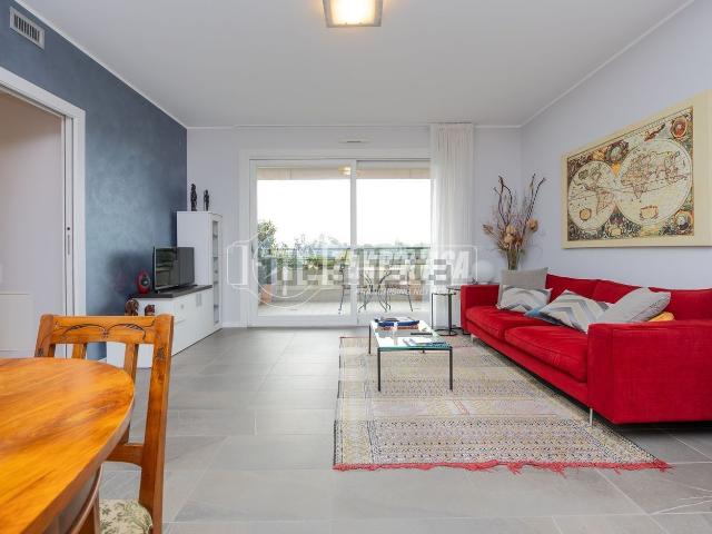 Appartamento in vendita a Cernusco Sul Naviglio, Lombardia