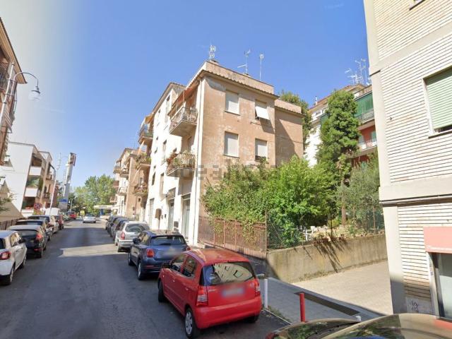 Appartamento in vendita a Roma Capitale, Lazio