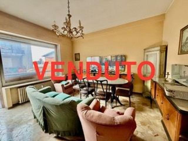 Appartamento in vendita a Magenta, Lombardia