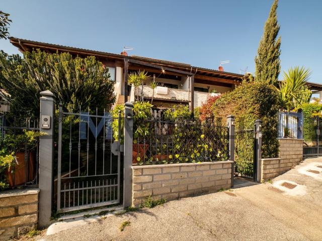 Appartamento in vendita a Muracciole, Roma Capitale