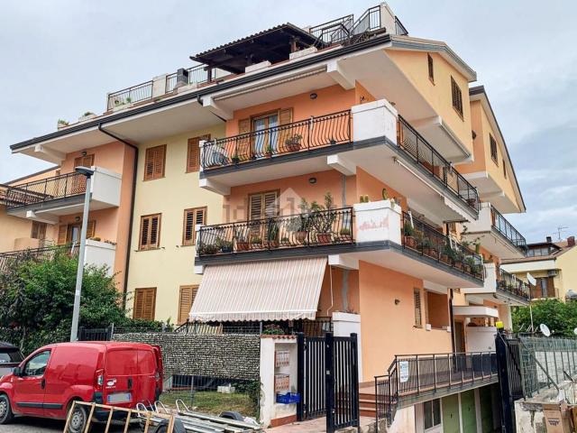 Appartamento in vendita a Calabria, Cosenza