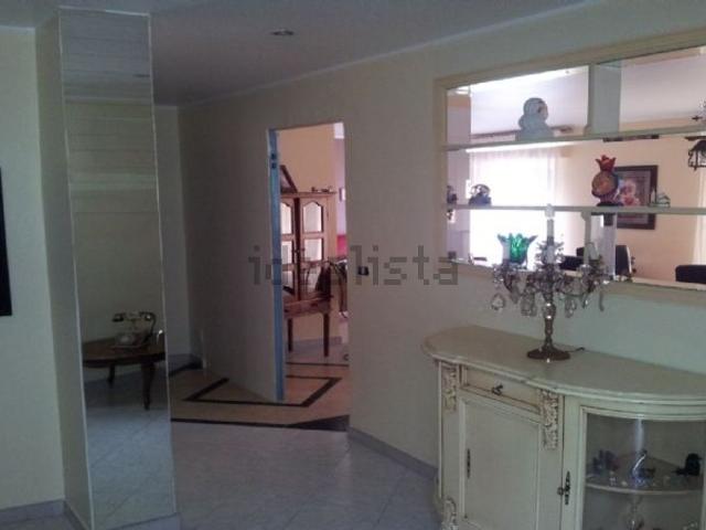 Appartamento in vendita a Bagheria, Sicilia