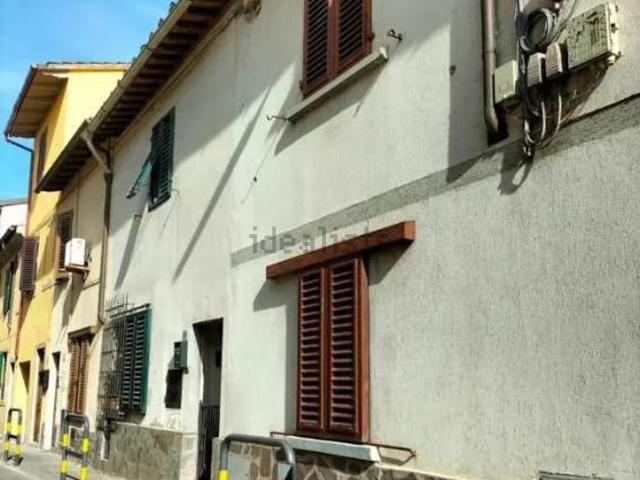 Appartamento in vendita a Pizzidimonte, Prato