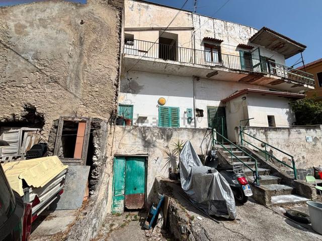 Appartamento in vendita a Boscotrecase, Campania