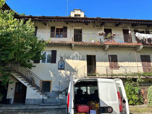 Appartamento in vendita a Famolasco, Piemonte