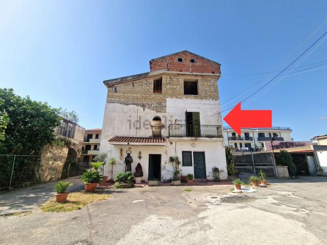 Appartamento in vendita a Casapulla, Campania