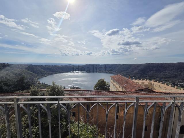 Appartamento in vendita a Roma Capitale, Lazio