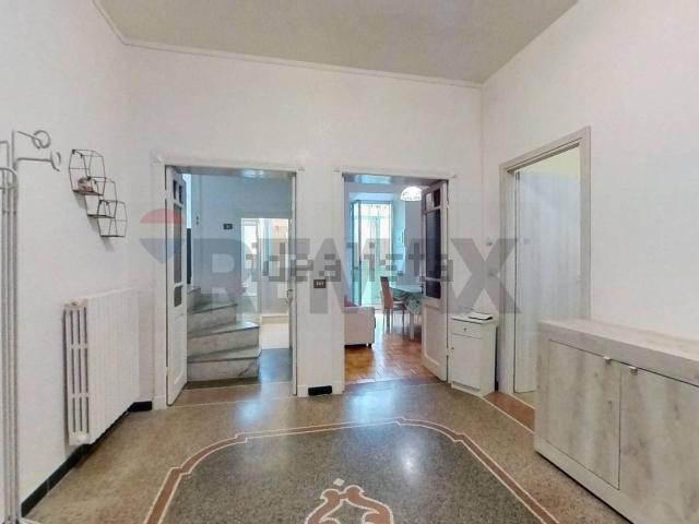 Appartamento in vendita a Oltreletimbro, Albisola Capo