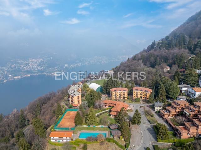 Appartamento in vendita a Brunate, Lombardia
