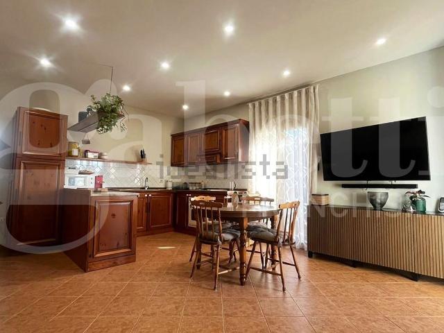 Appartamento in vendita a Calvi Risorta, Campania
