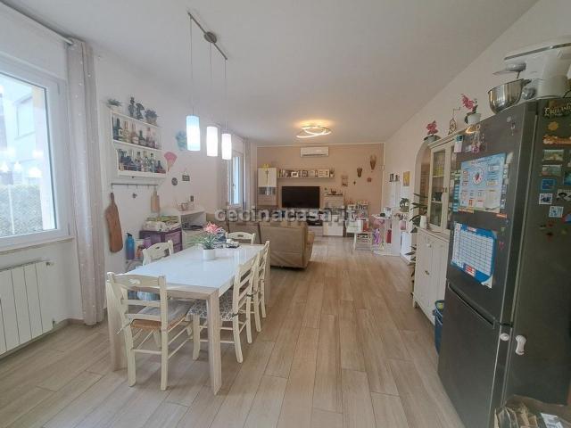 Appartamento in vendita a Cecina, Toscana