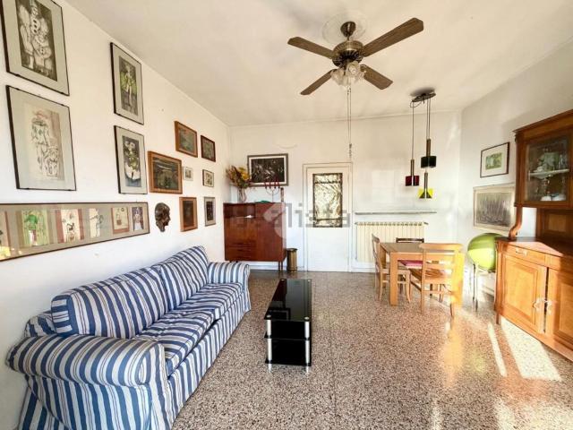 Appartamento in vendita a Medio Ponente, Serra Riccò