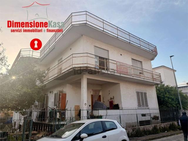 Appartamento in vendita a Cimitile, Campania