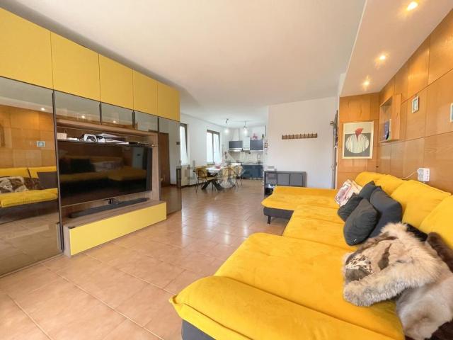 Appartamento in vendita a Cornaredo, Lombardia