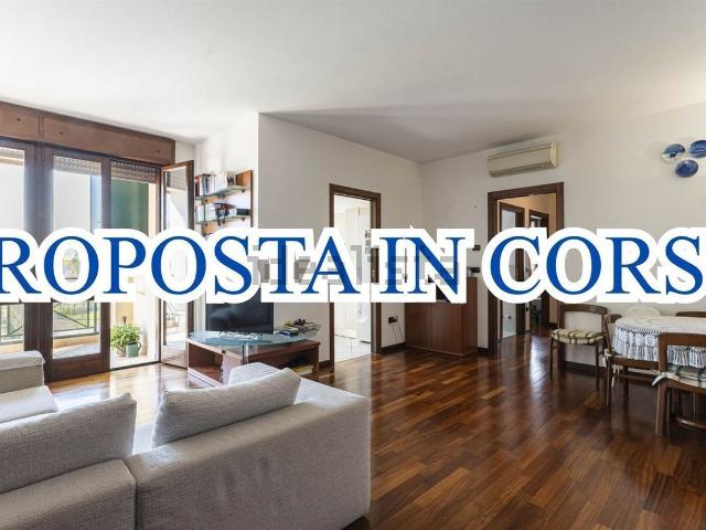 Appartamento in vendita a Crocetta-San Lazzaro-Modena Est, Modena