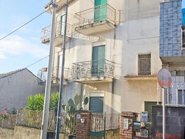 Appartamento in vendita a Pedara, Sicilia